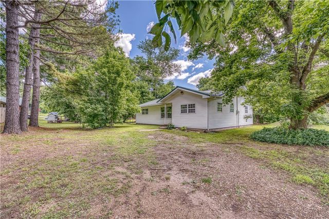 66 Owl Lane, Alpena, AR 72611
