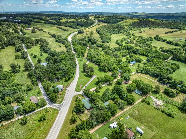 66 Owl Lane, Alpena, AR 72611