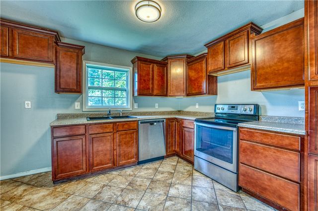 66 Owl Lane, Alpena, AR 72611