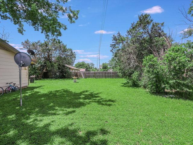 403 Janis A, Georgetown, TX 78628