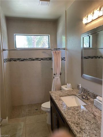 511 SW 7th PL, Cape Coral, FL 33991