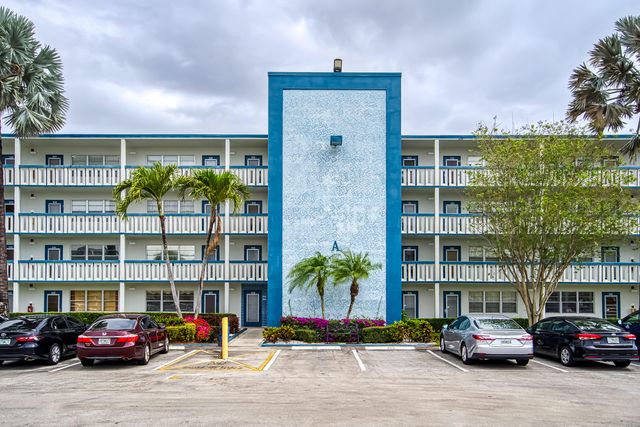 1012 Lincoln A, Boca Raton, FL 33434