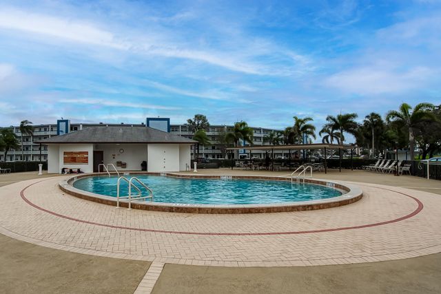 1012 Lincoln A, Boca Raton, FL 33434