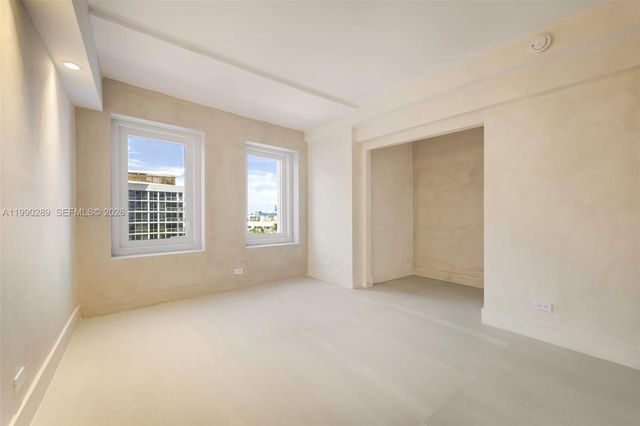 2301 Collins Ave 526, Miami Beach, FL 33139