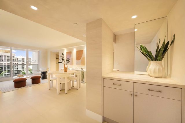 2301 Collins Ave 526, Miami Beach, FL 33139