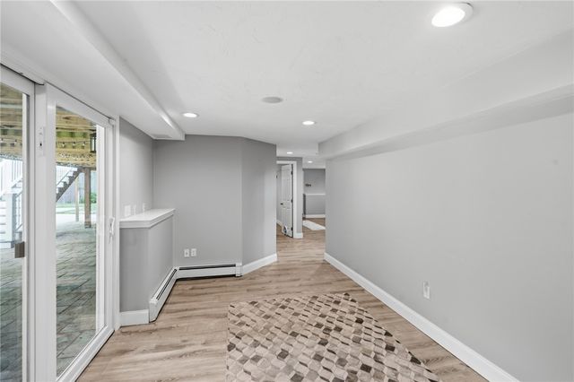 10 Stirling Drive, Glocester, RI 02857