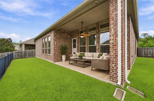 1503 Graystone Hills Drive, Conroe, TX 77304