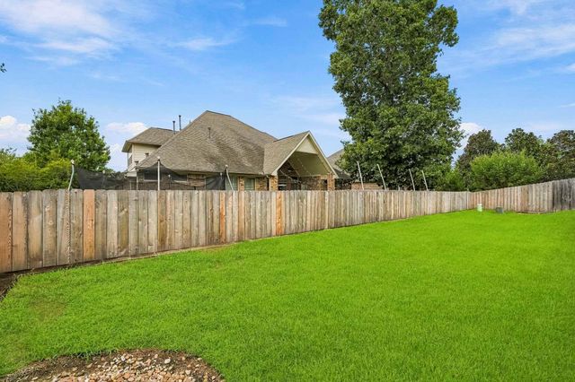 1503 Graystone Hills Drive, Conroe, TX 77304