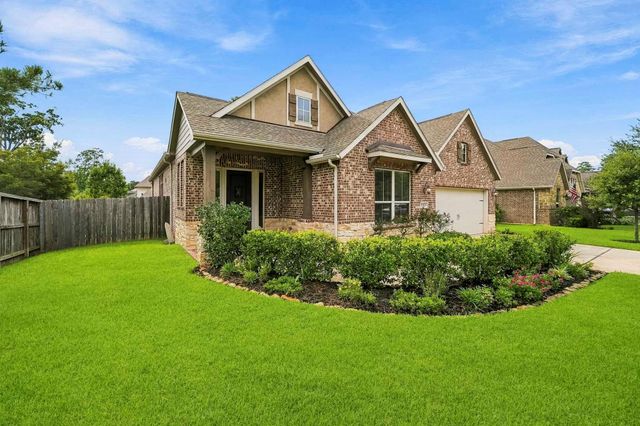 1503 Graystone Hills Drive, Conroe, TX 77304