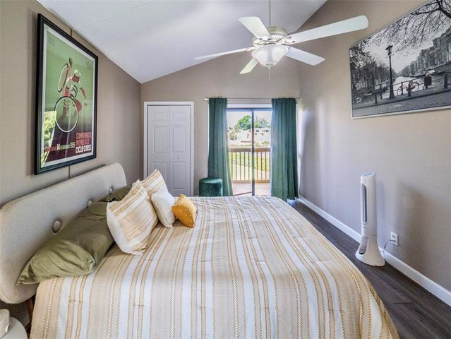 1051 S HIGHLAND STREET 7E, Mount Dora, FL 32757