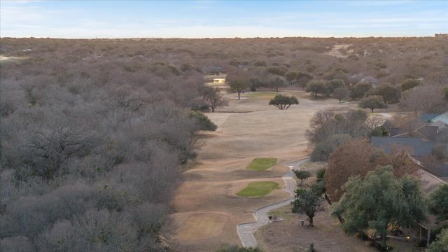 112 Lone Star DR, Georgetown, TX 78633