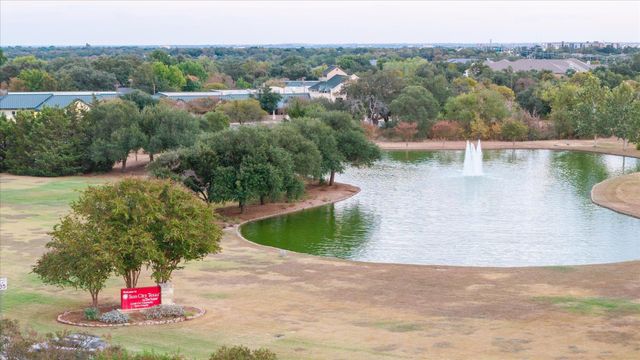 112 Lone Star DR, Georgetown, TX 78633