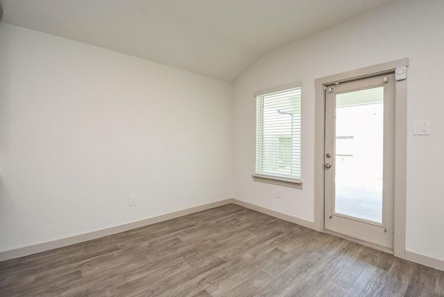 1614 Mountain Echo Drive, Richmond, TX 77469