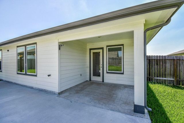 1614 Mountain Echo Drive, Richmond, TX 77469