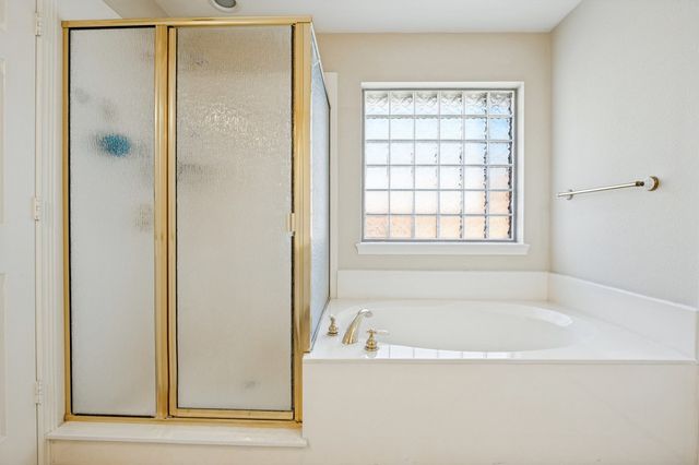 123 Crestridge Drive 11, Cedar Hill, TX 75104