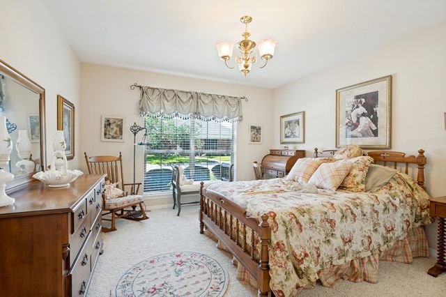 123 Crestridge Drive 11, Cedar Hill, TX 75104