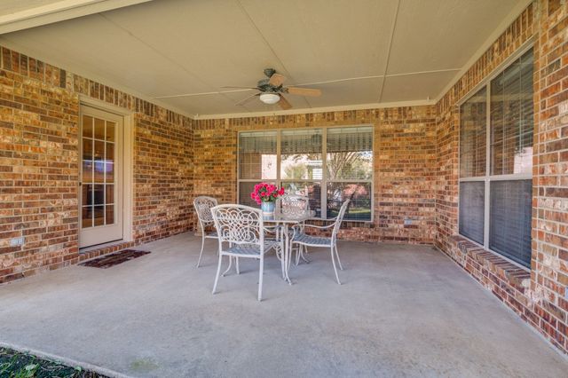 123 Crestridge Drive 11, Cedar Hill, TX 75104