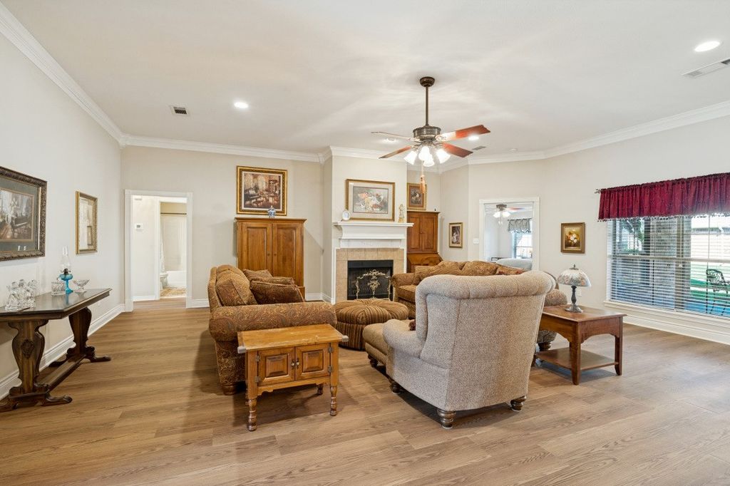 123 Crestridge Drive 11, Cedar Hill, TX 75104 — photo 3