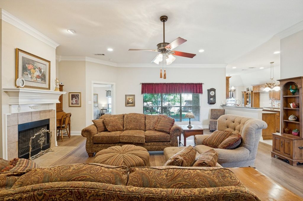 123 Crestridge Drive 11, Cedar Hill, TX 75104 — photo 4