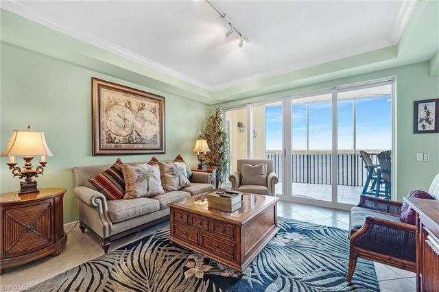 2743 1st ST 2102, Fort Myers, FL 33916