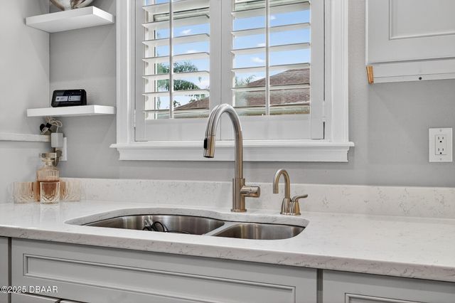 189 Catriona Drive, Daytona Beach, FL 32124