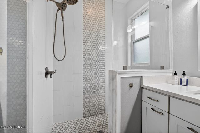 189 Catriona Drive, Daytona Beach, FL 32124