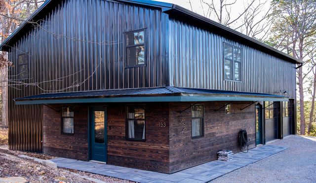 153 Passion Play Road, Eureka Springs, AR 72632