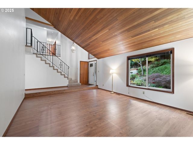 4415 POPLAR Way, Longview, WA 98632