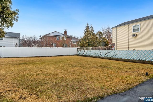 116 Lexington Avenue, Dumont, NJ 07628