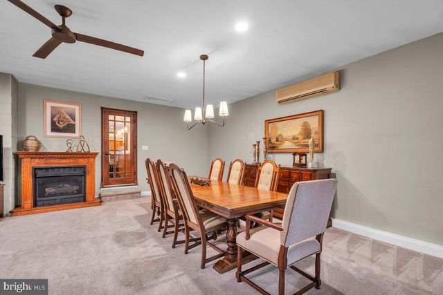 2 PIN OAK TRL, Medford, NJ 08055