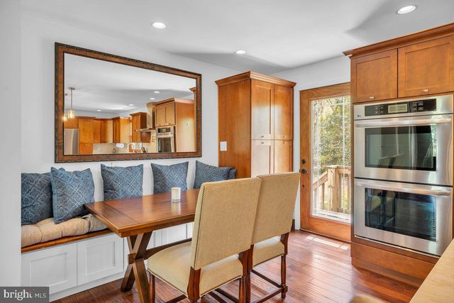 2 PIN OAK TRL, Medford, NJ 08055