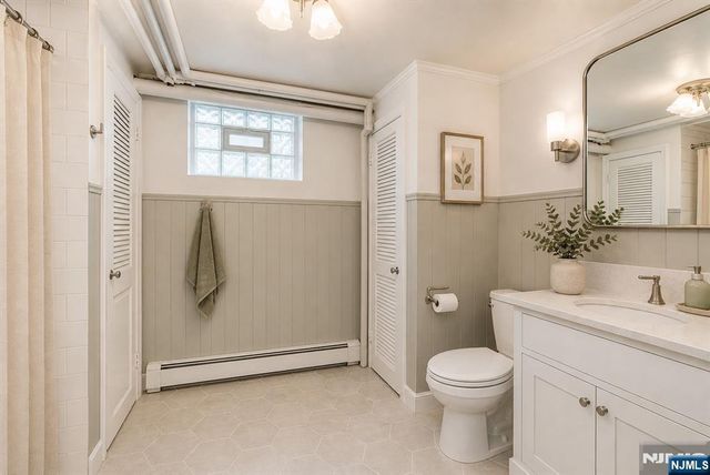 51 Chestnut Drive, Wayne, NJ 07470