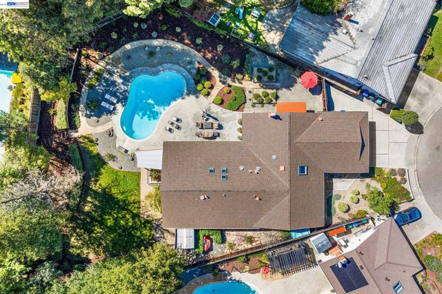 535 San Gabriel Ct, Pleasanton, CA 94566