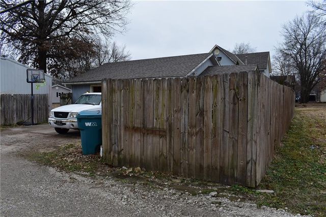 102 Brown Avenue, Osawatomie, KS 66064