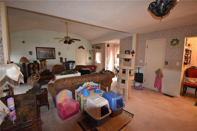 102 Brown Avenue, Osawatomie, KS 66064