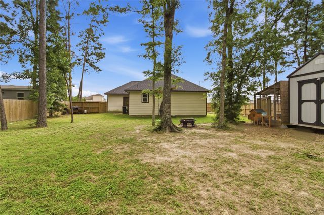 16529 Kingsbury Drive, Conroe, TX 77303