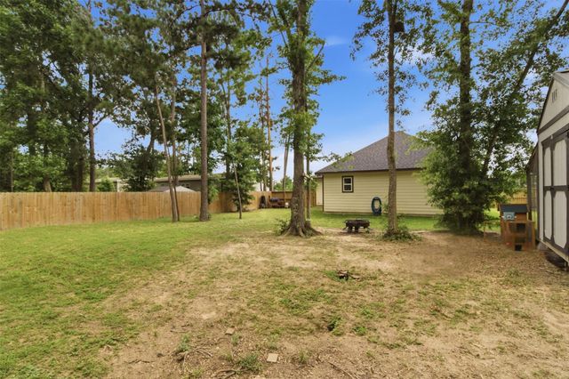 16529 Kingsbury Drive, Conroe, TX 77303