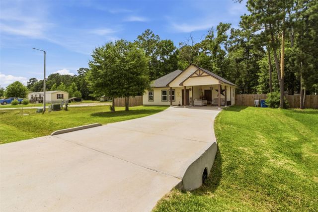 16529 Kingsbury Drive, Conroe, TX 77303