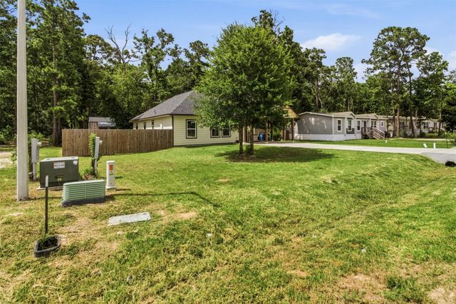 16529 Kingsbury Drive, Conroe, TX 77303