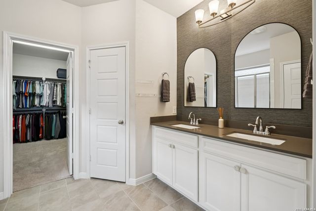 12023 Casparis, San Antonio, TX 78254