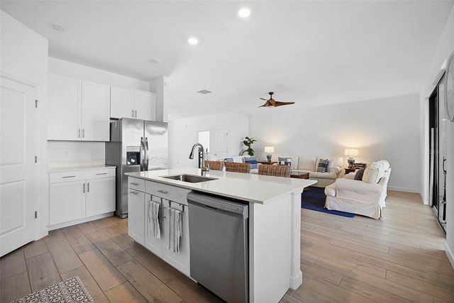 15449 WHITE LINEN DRIVE, Bradenton, FL 34211