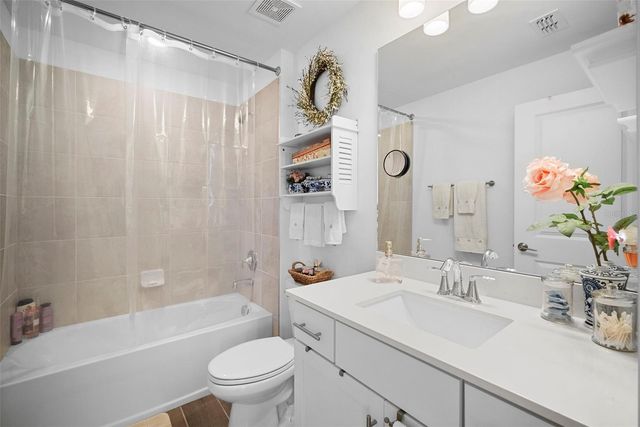 15449 WHITE LINEN DRIVE, Bradenton, FL 34211