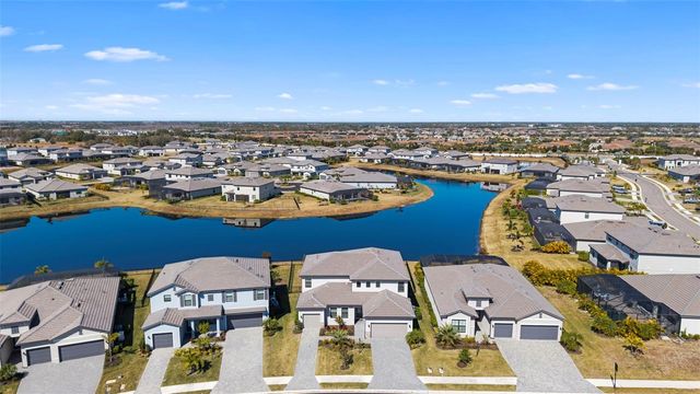 15449 WHITE LINEN DRIVE, Bradenton, FL 34211