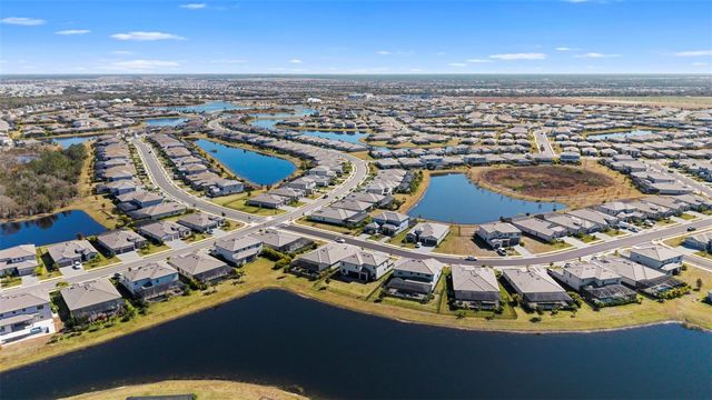 15449 WHITE LINEN DRIVE, Bradenton, FL 34211