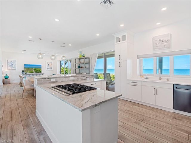 16500 Captiva DR, Captiva, FL 33924