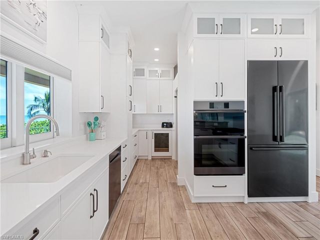 16500 Captiva DR, Captiva, FL 33924