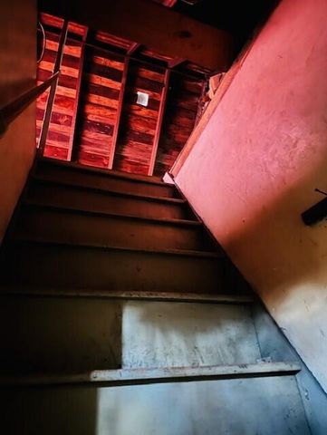 939 N Lynn Street, Nevada, MO 64772