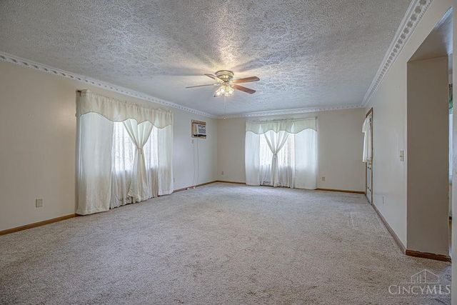 2107 Robin Avenue, Ross Twp, OH 45014