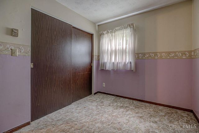 2107 Robin Avenue, Ross Twp, OH 45014