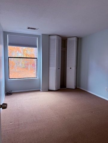 34 Shrewsbury Green I, Shrewsbury, MA 01545